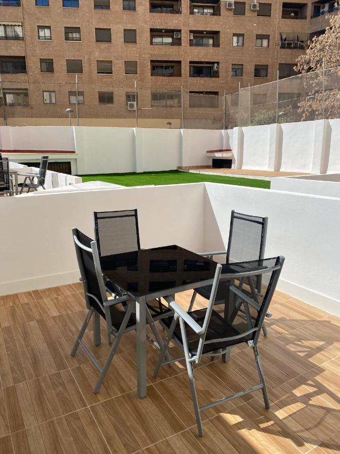 Travel Habitat Ave Sorolla Suites Валенсия Екстериор снимка